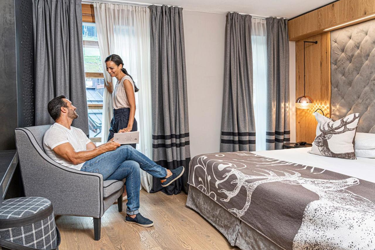 Majestic Hotel Мадонна-ди-Кампильо Экстерьер фото
