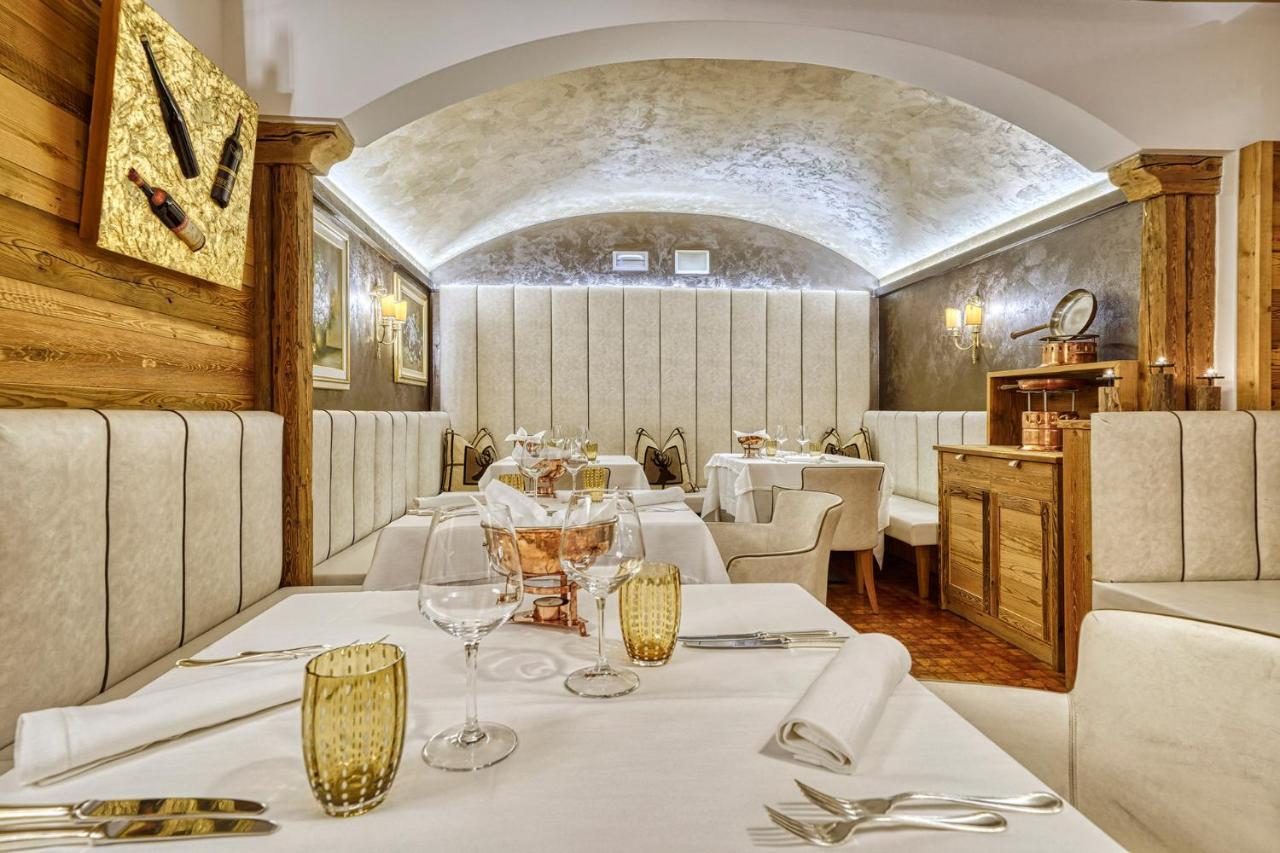 Majestic Hotel Мадонна-ди-Кампильо Экстерьер фото