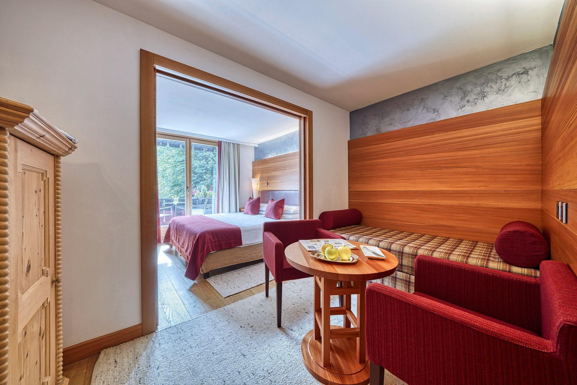 Majestic Hotel Мадонна-ди-Кампильо Экстерьер фото